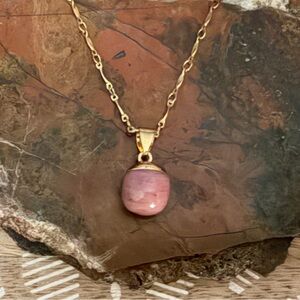 New Rich Pink Rhodonite & 14 Karat Gold Plated Pendant On Chain Necklace
